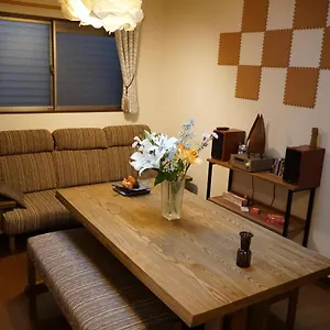 Du Tanuki Noir 3*, Ōsaka Japon