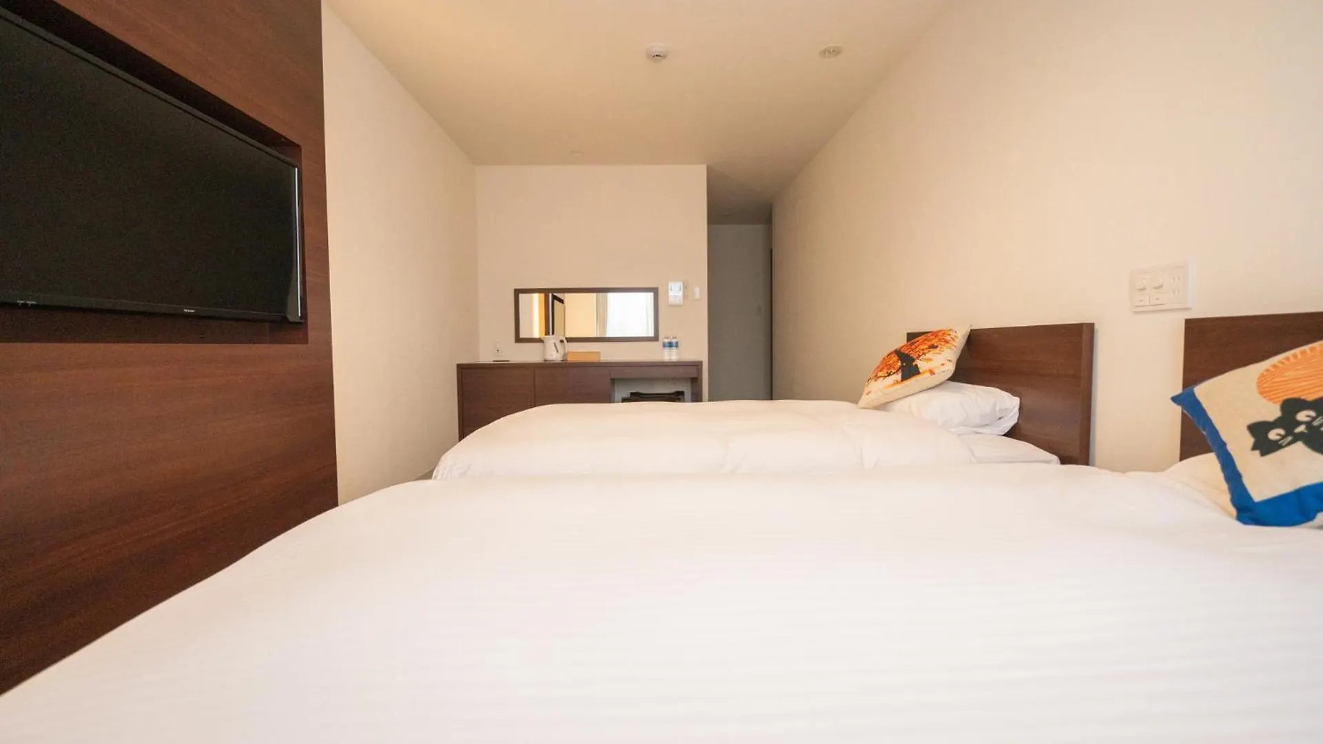 Aparthotel Home Inn Kujo Kawaramachi Kyoto Japan