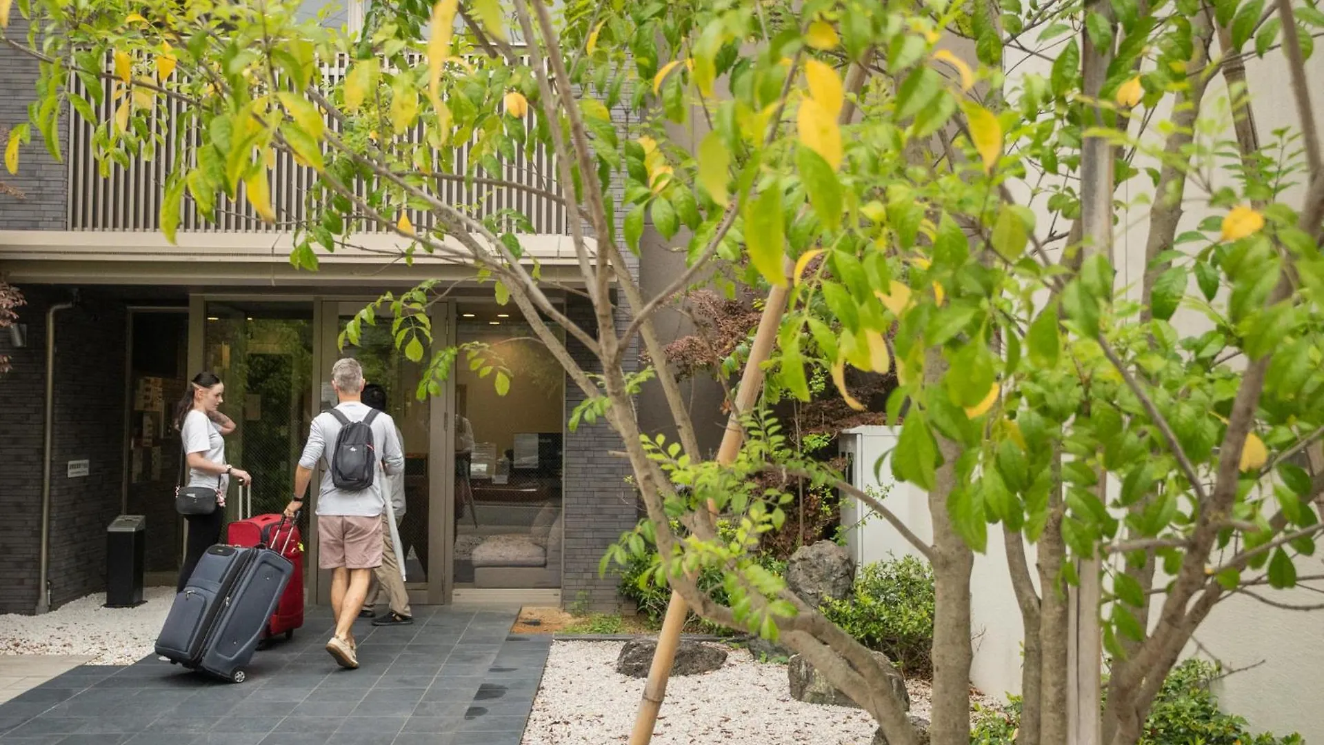 Aparthotel Home Inn Kujo Kawaramachi Kyoto